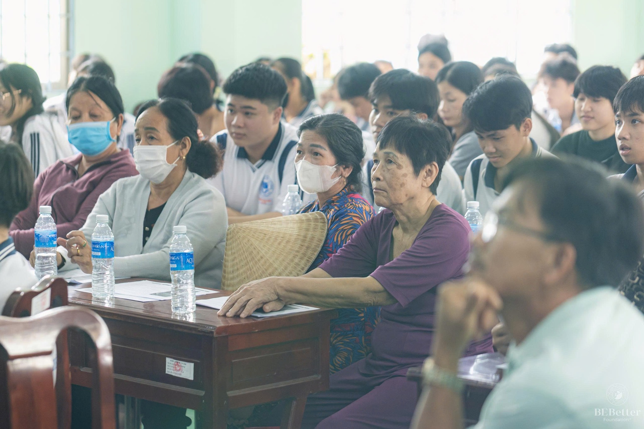 Từ Nhà Đén Trường - Hành Trình Yêu Thương Cùng Lớn Lên